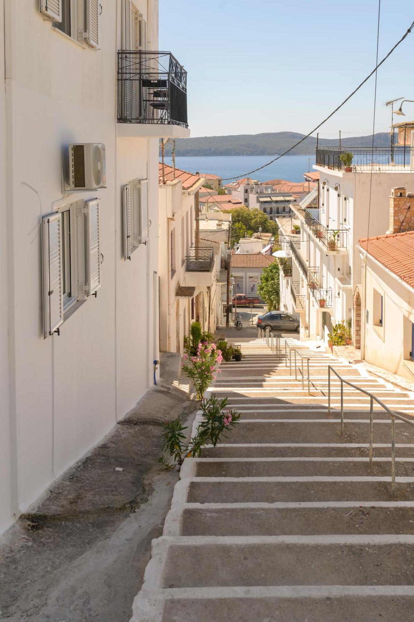 Pylos Apartments Esterno foto